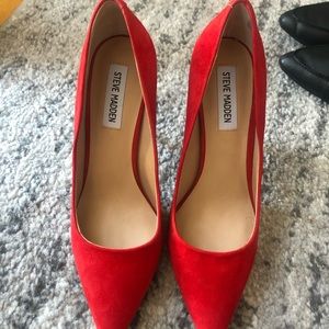 Red Suede Steve Madden Pumps